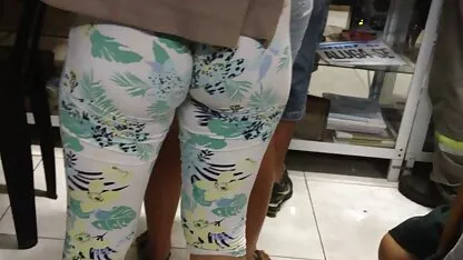 Big Titty Britney deutsche ganze pornofilme neckt und fickt ihre Muschi mit zwei Fingern