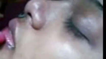 Hot Wife befriedigt deutsche amateur sex filme riesigen schwarzen Schwanz (ganzer Film)