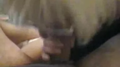 Sexy vollbusiges deutsche privat porno videos Michrez Mädchen zeigt seinen tollen Körper vor der Kamera!