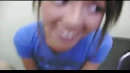 Tätowierte blonde Teen masturbiert - BIG BOOBS! deutsche home sex