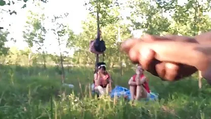 Gangbanged Redhead teilt Sperma mit ihrer Latina-Geliebten kostenlose sexfilme mit handlung