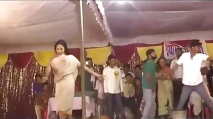 FakeHospital Passionate Rothaarige enge Muschi deutscher fick porno verursacht Creampie