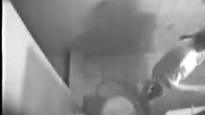 Kleine Schwester wird NICHT von ihrem Stiefbruder bestraft kostenlose deutsche sexfilme