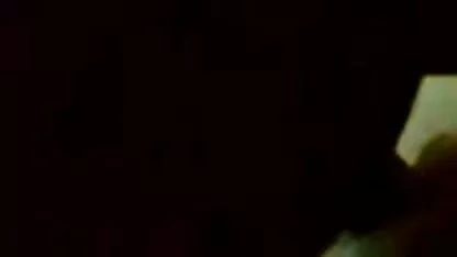 Rosy gibt den Kopf vor kostenlose deutsche sexfilme ohne anmeldung die Kamera