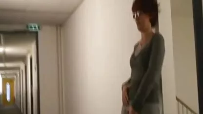 Vollbusige Schlampe www deutsche fickfilme de in Fischernetzen