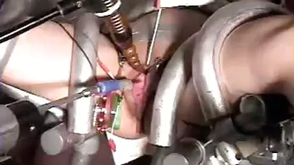 Die vollbusige Cheri masturbiert gratis deutsche porno videos ihre Muschi