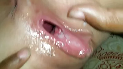 Beispiel einer pfirsichfarbenen Muschi swinger porno deutsche