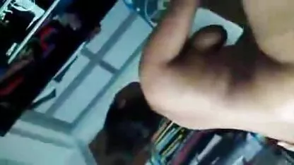 Mädchen in rosa klassische deutsche pornofilme & zwei Schwänzen