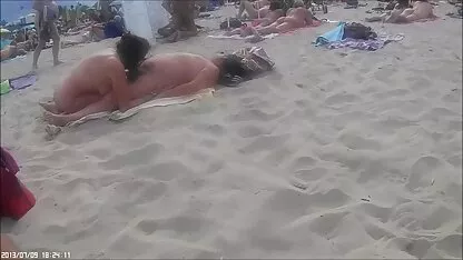 Große natürliche freie deutsche sexfilme Titten.